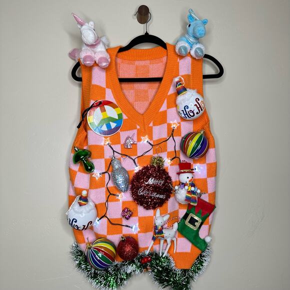Ugly Christmas Sweater Pride LGBTQIA+ Handmade LIGHTS UP Party Winner Medium - Picture 1 of 5